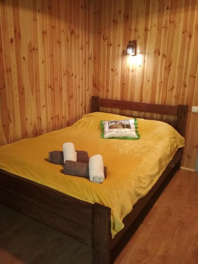 EКО апартаменты-студио біля Кафедрального костелу Каменец-Подольский Экстерьер фото